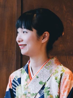 矢島　里佳