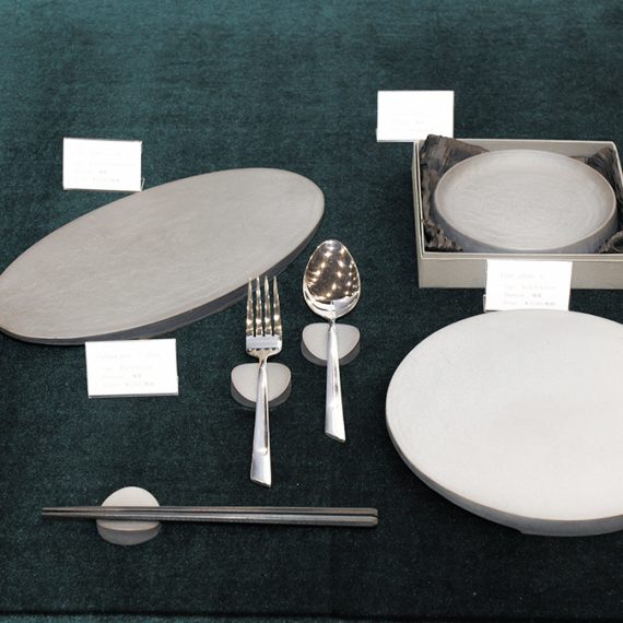 丸三安田瓦工業株式会社