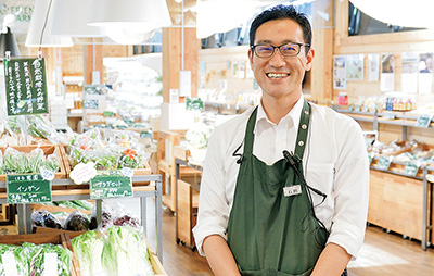 片山商事株式会社　ナチュレ片山 本店 店長　石田　良平 氏