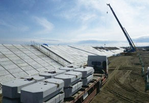 防潮堤のコンクリートブロックの型枠