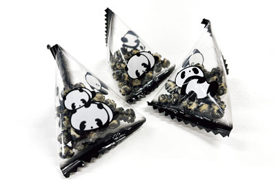 自社商品「ごまパンダ」