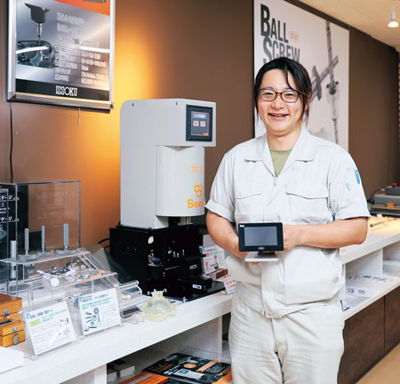 営業部 海外営業グループ リーダー 稲餅拓也 氏